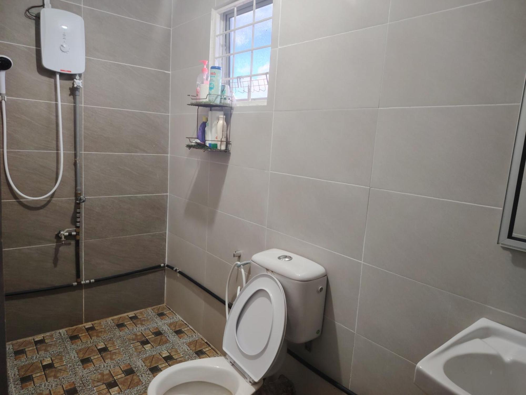 Virta Guesthouse Sandakan Exterior photo